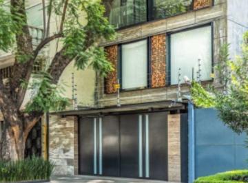 Departamento · 153m² · 2 Recámaras · 2 Estacionamientos · Departamento en Renta con Terraza y 2 Recámaras