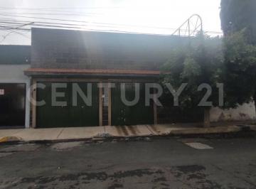 Casa · 202m² · 3 Recámaras · 5 Estacionamientos · Casa Sola en Venta Aragon Gustavo a Madero