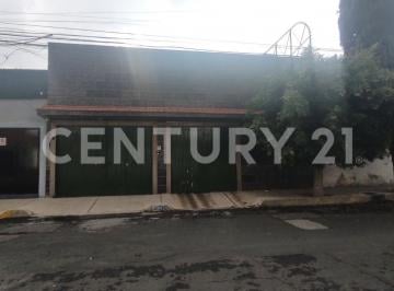 Casa · 202m² · 3 Recámaras · 5 Estacionamientos · Casa Sola en Venta Aragon Gustavo a Madero