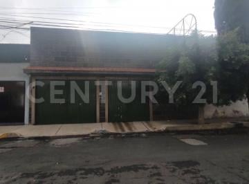 Casa · 202m² · 3 Recámaras · 5 Estacionamientos · Casa Sola en Venta Aragon Gustavo a Madero