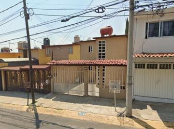 Casa de 2 habitaciones, Atizapán de Zaragoza · Casa en Venta en Villas de La Hacienda