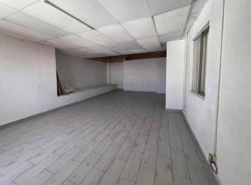 Nave industrial , Tlalnepantla de Baz · Renta Bodega Pequeña con Oficinas