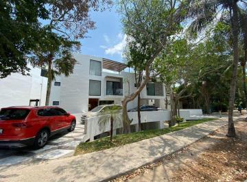 89ebfdce024f61e3782cbd8a6b65c22efeac1e5ed493ff5647794a7bada91776 · Venta de Casa en Playacar con Entrada Al Mar en Playa del Carmen