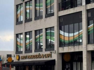 Local comercial , Tlajomulco de Zúñiga · Local en Venta en Plaza Adamar - Av Adamar L39