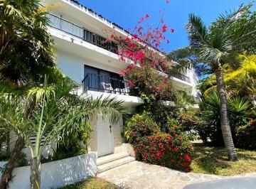 Departamento · 90m² · 2 Recámaras · 2 Estacionamientos · Vendo Depa Duplex 2 Unidades de 1 Rec en Pok Ta Pok
