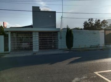 Casa · 340m² · 3 Recámaras · 2 Estacionamientos · Casa en Venta Cumbres Primer Sector