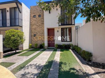 Casa de 3 habitaciones, Corregidora · Casa en Venta en Puerta de Piedra, El Pueblito, Corregidora Qro.