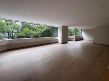 Departamento · 360m² · 3 Recámaras · 2 Estacionamientos · Departamento Remodelado de Lujo en Parque Lincoln