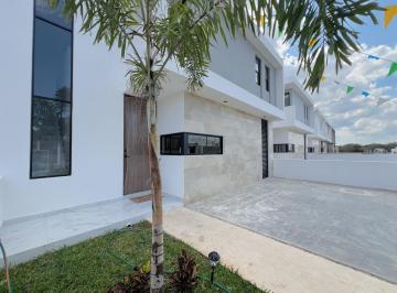 Casa · 208m² · 3 Recámaras · 4 Estacionamientos · Casa en Venta Dzitya Merida