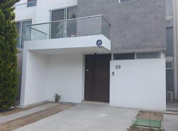 Casa de 4 habitaciones, Corregidora · Casa en Venta en Cañadas del Arroyo con Alberca Climatizada y Roof Garden