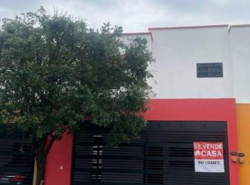 Casa de 3 habitaciones, Apodaca · Casa en Venta en Apodaca en Los Arrecifes
