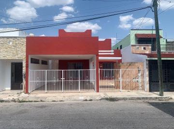 Casa de 3 habitaciones, Mérida · Casa Amueblada Lista Para Habitar | 3 Recámaras | Galerías y The Harbor | $15,000