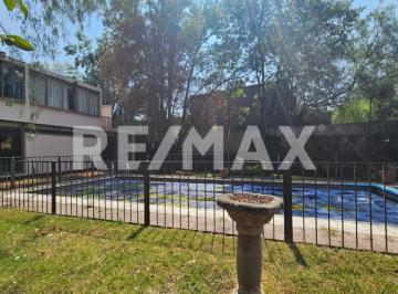 Casa · 820m² · 5 Recámaras · 11 Estacionamientos · Casa en Renta en Jardines del Pedregal - (4)