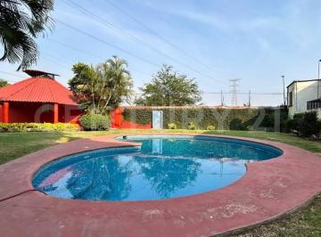 Casa en condominio · 86m² · 2 Recámaras · 1 Estacionamiento · Casa en Condominio con Jardín y Alberca | Emiliano Zapata, Morelos
