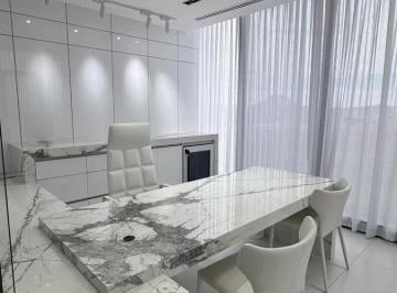 Oficina · 110m² · Oficina en Venta Azenzo Center $10,500,000