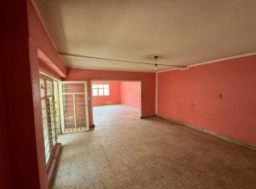 Casa · 280m² · 4 Recámaras · 2 Estacionamientos · Casa en La Popular