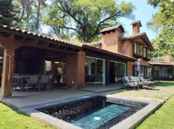 Casa · 500m² · 3 Recámaras · 2 Estacionamientos · Casa en Renta Compartida con Jacuzzi y Acceso Al Fairway en Club de Golf Avándaro