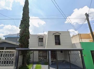 Casa de 3 habitaciones, Zapopan · San Ramón Nonato 328, Camino Real, 45040 Zapopan, Jal.