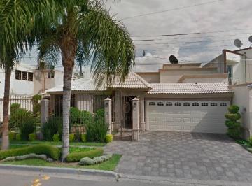 Casa de 5 habitaciones, Gómez Palacio · Vrnta de Casa en Gomez Palacio Durango Col Las Rosas
