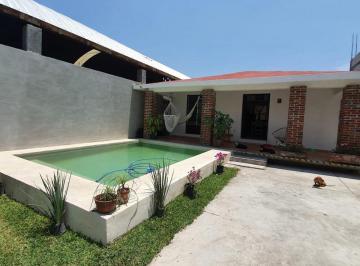 Casa de 3 habitaciones, Cuautla · Casa con 250 m² de Superficie de Terreno y 3 Recámaras en Venta en Col. Plan de Ayala, Cuautla