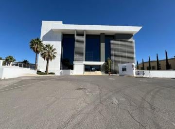 Oficina · 184m² · Oficina en Renta en Periférico de La Juventud