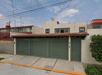 Casa de 3 habitaciones, Naucalpan de Juárez · Casa en Venta en Jardines de San Mateo
