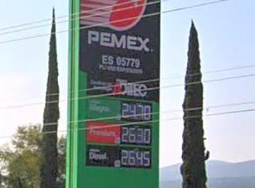 Local comercial · 243m² · Paquete de Gasolineras en Venta en Guanajuato