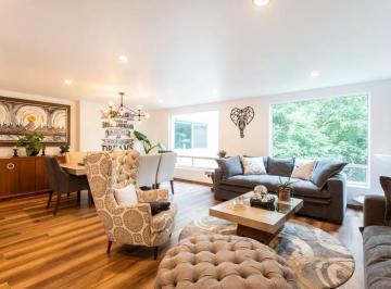 1 · Casa en Condominio de 318 m² con Jardín | Terreno 115 m² | 4 Estacionamientos