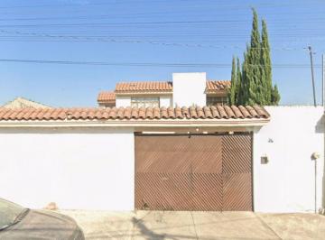 Casa de 4 habitaciones, Puebla · Venta de Casa en Puebla Col Granjas del Sur