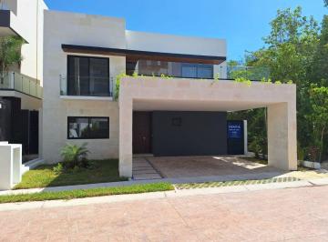 Casa de 4 habitaciones, Benito Juárez · Casa en Venta en Vía Cumbres Cancun