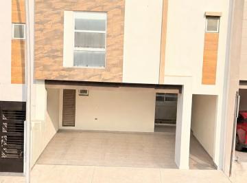 Casa de 3 habitaciones, Monterrey · Casa en Renta en Espacio Cumbres, Monterrey Nl