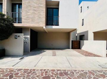 Casa · 256m² · 3 Recámaras · 2 Estacionamientos · Casa Mariana en Tierra Pura Zibatá Querétaro