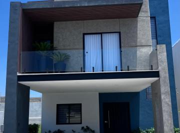 Casa de 4 habitaciones, Pachuca · Casa en Venta en Altara 164 "Samara con Roof Garden", Pachuca
