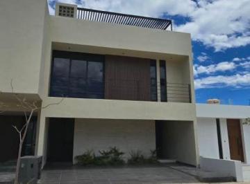 Casa en condominio de 3 habitaciones, Mazatlán · Casa en Venta en Coto Platino, Mazatlán.! Casa Nueva Lista Para Estrenar!