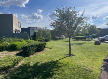 Terreno / Lote , Querétaro · Terreno en Venta en Altozano, Qro