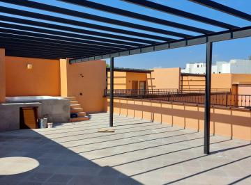 Departamento · 201m² · 2 Recámaras · 2 Estacionamientos · Departamento Pent House en Venta en El Centro de Tequisquiapan