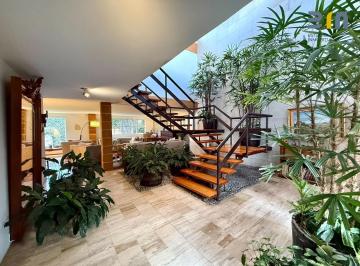 Casa · 400m² · 3 Recámaras · 3 Estacionamientos · Lomas de Tecamachalco. Casa en Venta