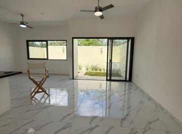 Casa de 3 habitaciones, Benito Juárez · Casa en Venta en Arbolada Cancún – con Alberca Privadazona Huayacán | Residencial Privado con Seg