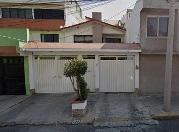 Casa de 3 habitaciones, Nezahualcóyotl · Casa en Venta en Valle de Aragon Nezahualcoyotl