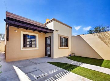 Casa de 3 habitaciones, Los Cabos · Casa en Venta en Jacarandas, 3 Rec. Cabo San Lucas, B. C. s