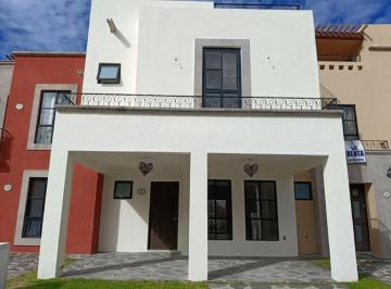 Casa de 3 habitaciones, San Miguel de Allende · Casa en Renta Zirandaro Residencial & Golf