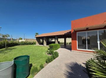 Casa de 3 habitaciones, Querétaro · Casa en Renta Perfecta Para Mascotas Grandes en La Vista Residencial