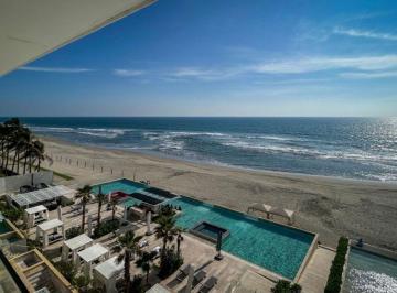 Departamento de 4 habitaciones, Acapulco de Juárez · Departamento Sobre Playa Diamante en Cond. Ikaroa Residences