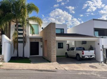 Casa de 3 habitaciones, Monterrey · Casa en Venta Fracc Los Milagros de Valle Alto Al Lado de Udem Valle Alto
