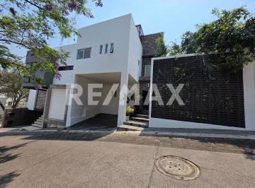 d702527b81c633d41c57db3449f4b1d985e656bc74b054aef00ed14bcb116bfc · Jhl Casa en Venta en Cuernavaca, Tétela del Monte.