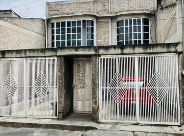 e63181fe2ef3d3b5f35f33b89569b42ae90230abf4ce081c6a5f61f293fe64c1 · Casa en Venta en Xalpa Iztapalapa