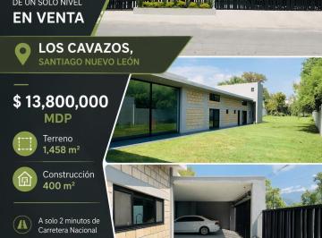 Casa · 400m² · 3 Recámaras · 3 Estacionamientos · Casa Residencial de Lujo en Venta - Los Cavazos, Santiago, N. L