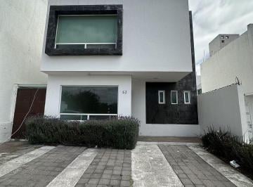 Casa en condominio de 4 habitaciones, El Marqués · Casa en Venta en Queretaro El Mirador