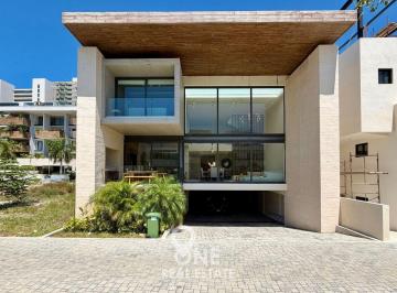 Casa de 4 habitaciones, Benito Juárez · Increíble Casa en Venta Puerto Cancún