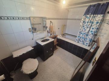 Casa de 4 habitaciones, Iztapalapa · Casa Para Remodelar con Tienda Funcionando